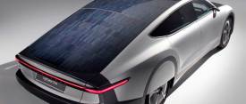 汽车制造商正在开发太阳能车辆